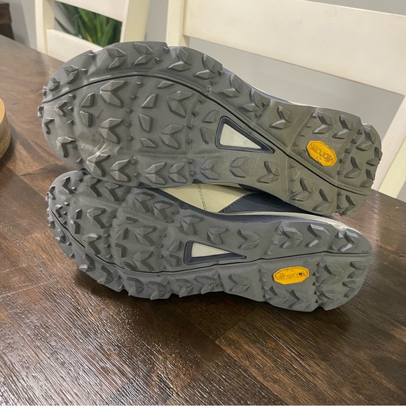 🦋SOLD - Picture 9 of 11